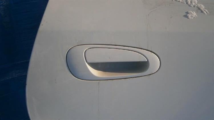 Дверь Хонда Стрим в Евпатории 10034