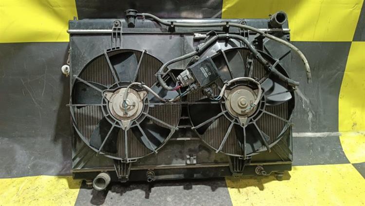 Радиатор основной Ниссан Фуга в Евпатории 105359