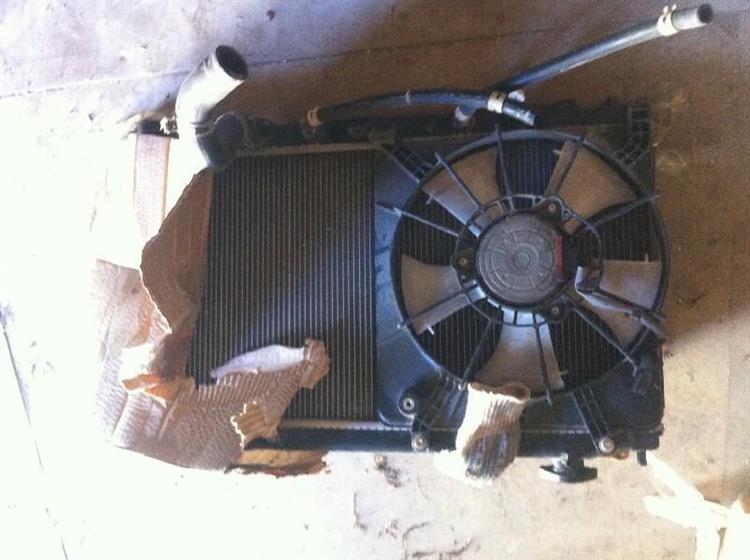 Радиатор основной Хонда Фит в Евпатории 1288
