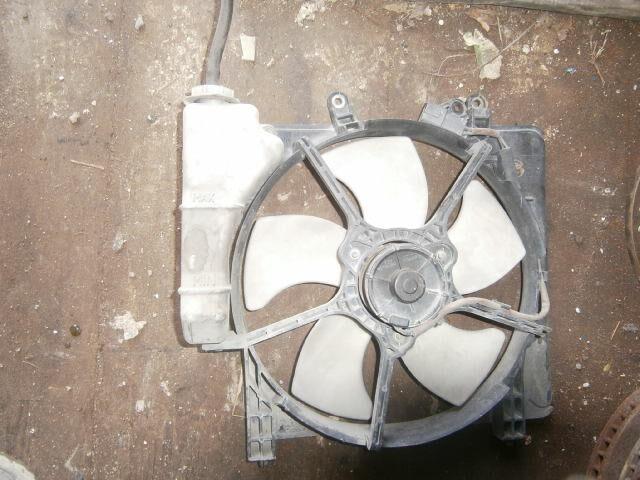 Диффузор радиатора Хонда Фит в Евпатории 24030