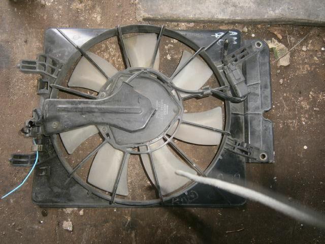 Диффузор радиатора Хонда СРВ в Евпатории 24032
