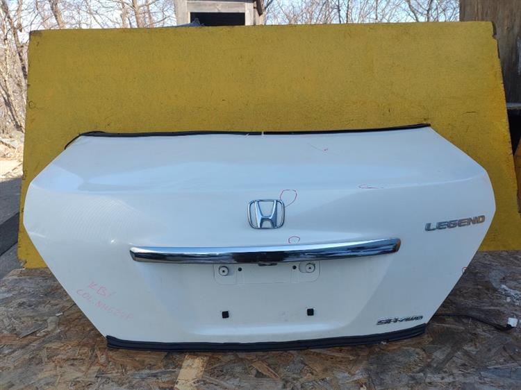 Крышка багажника Хонда Легенд в Евпатории 50805