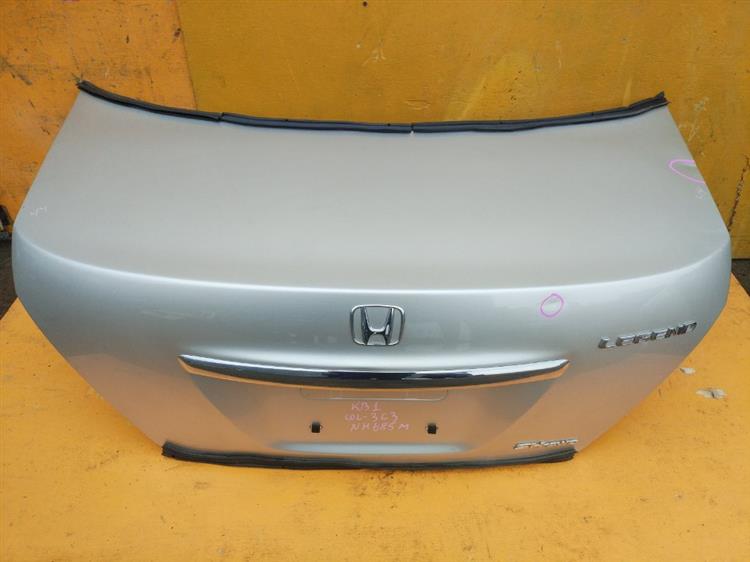 Крышка багажника Хонда Легенд в Евпатории 555211