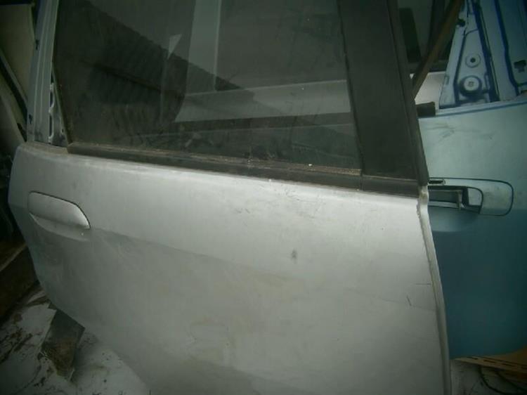 Дверь Хонда Фит в Евпатории 76335